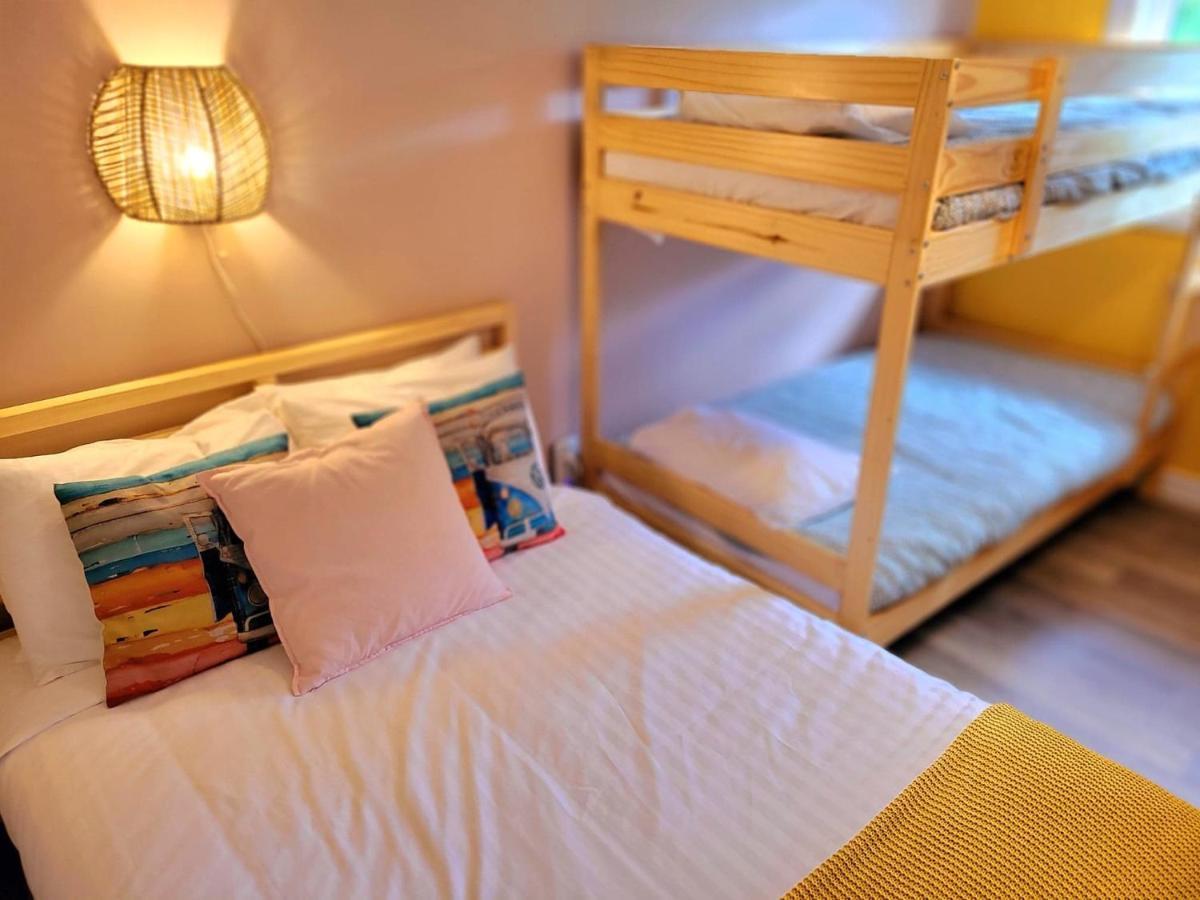 Motel Abricafe Стонгем Екстер'єр фото