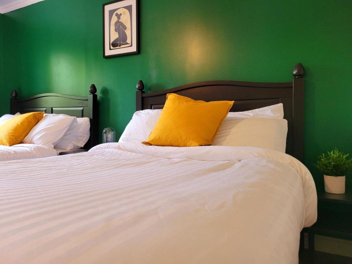 Motel Abricafe Стонгем Екстер'єр фото
