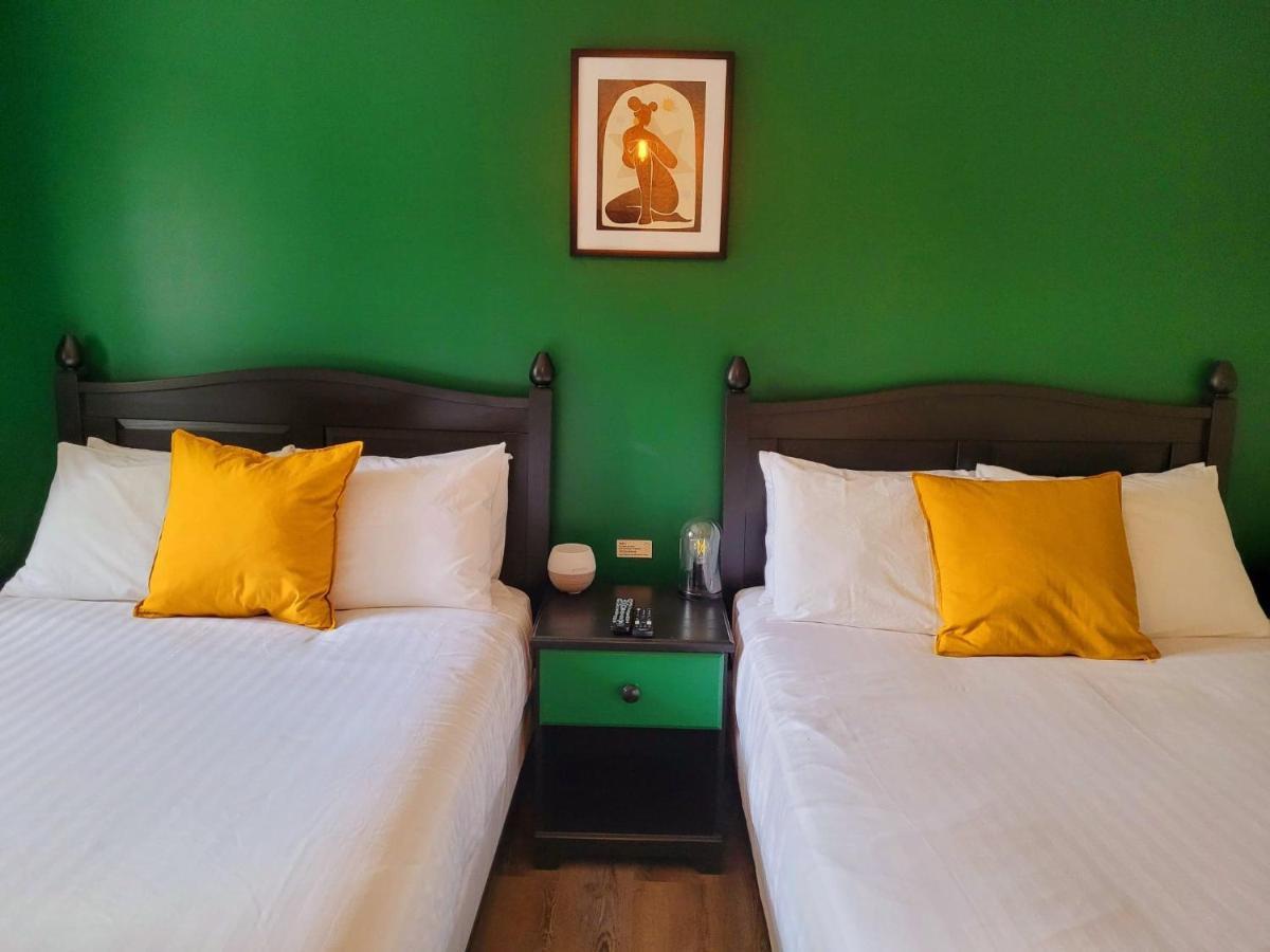 Motel Abricafe Стонгем Екстер'єр фото