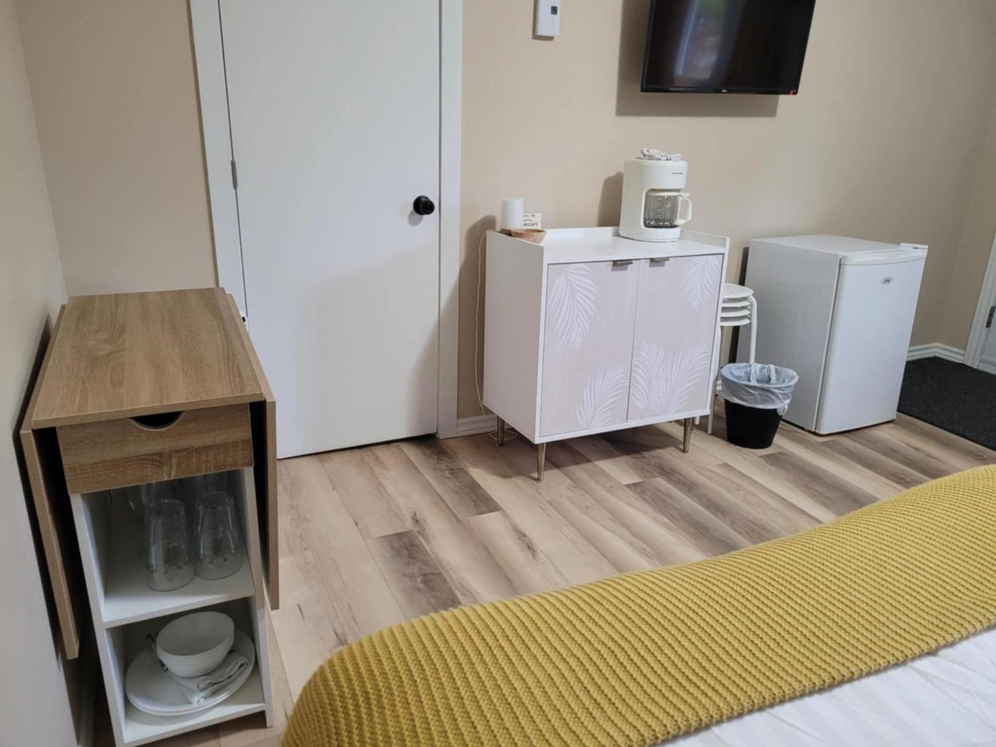 Motel Abricafe Стонгем Екстер'єр фото